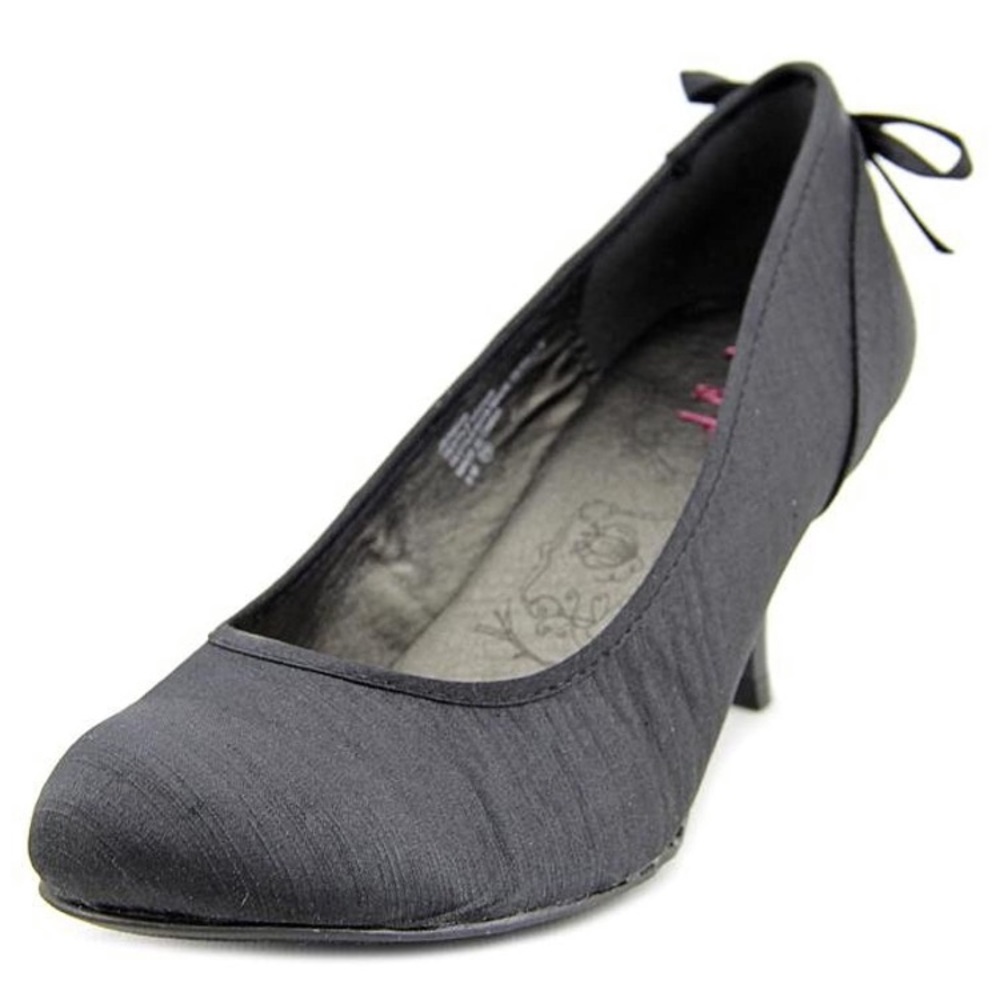 Jellypop Jennie Women’s Dress Pumps